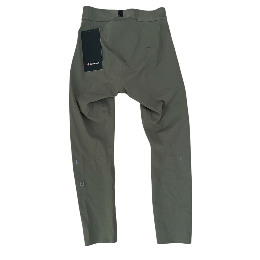 Lululemon Athletica Green Leggings License to Train NWT Size Small - Picture 3 of 9